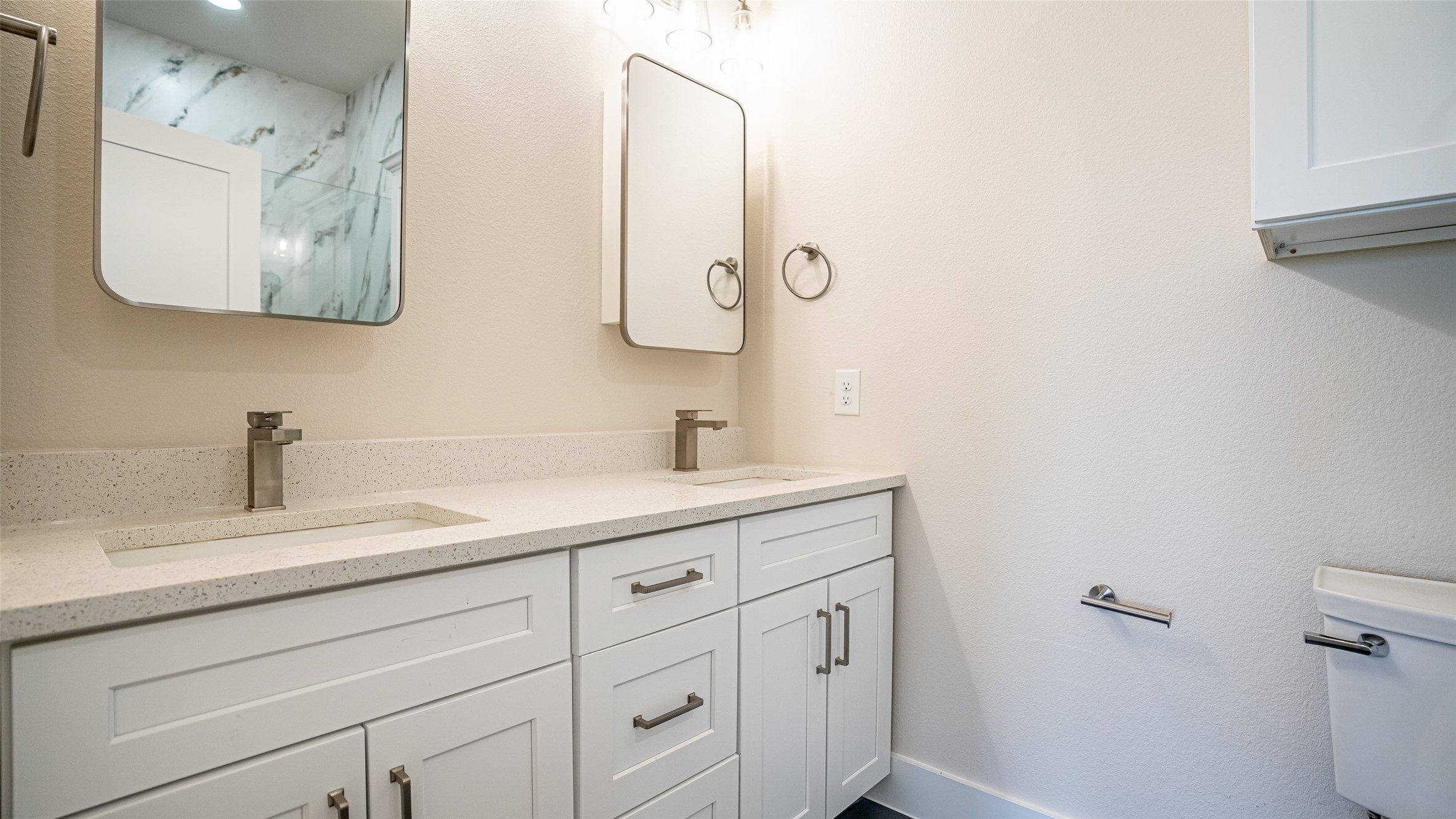 5426 Van Horn Drive Granbury TX 76048