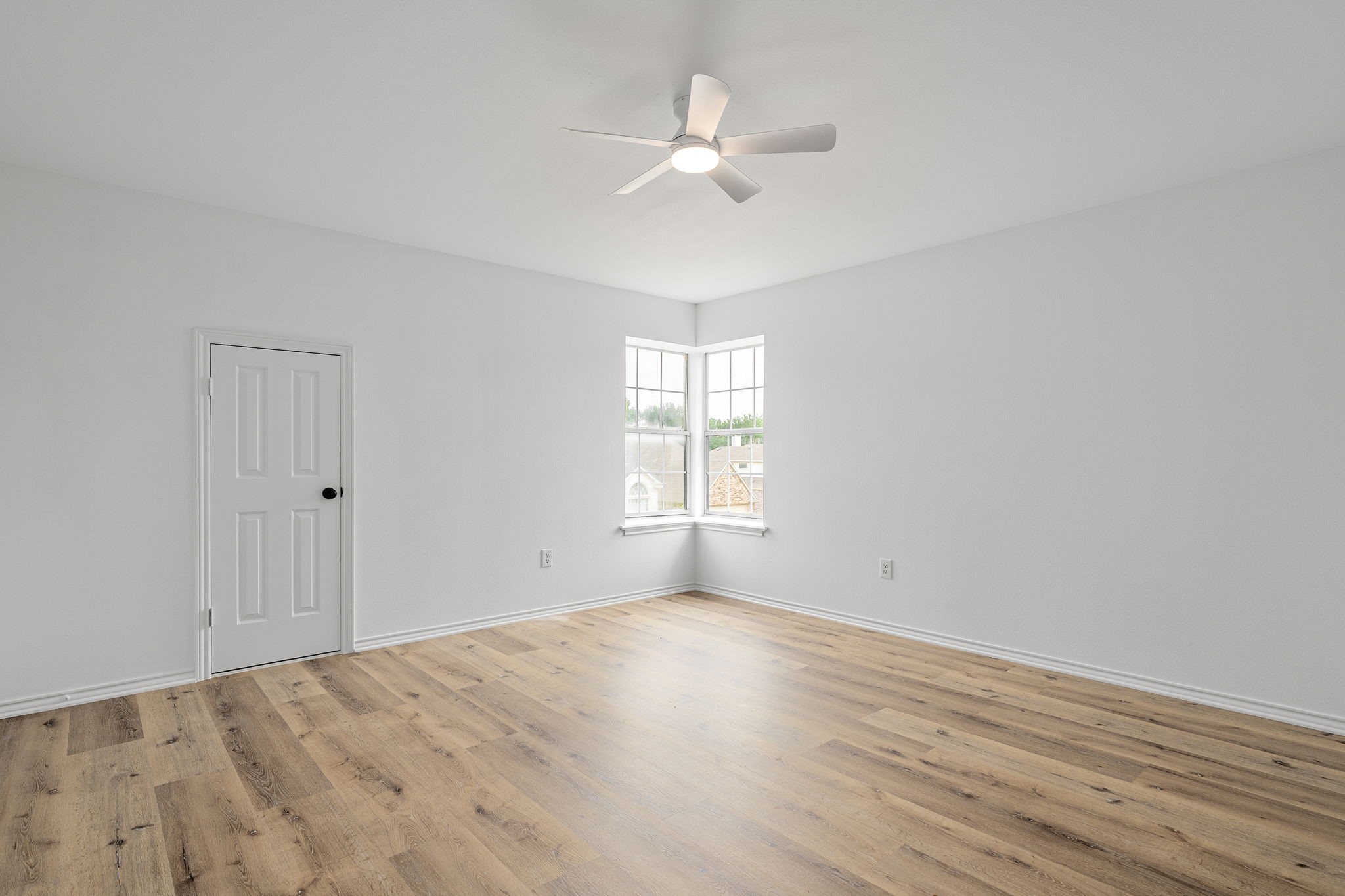 1401 Carver Lane Irving TX 75061