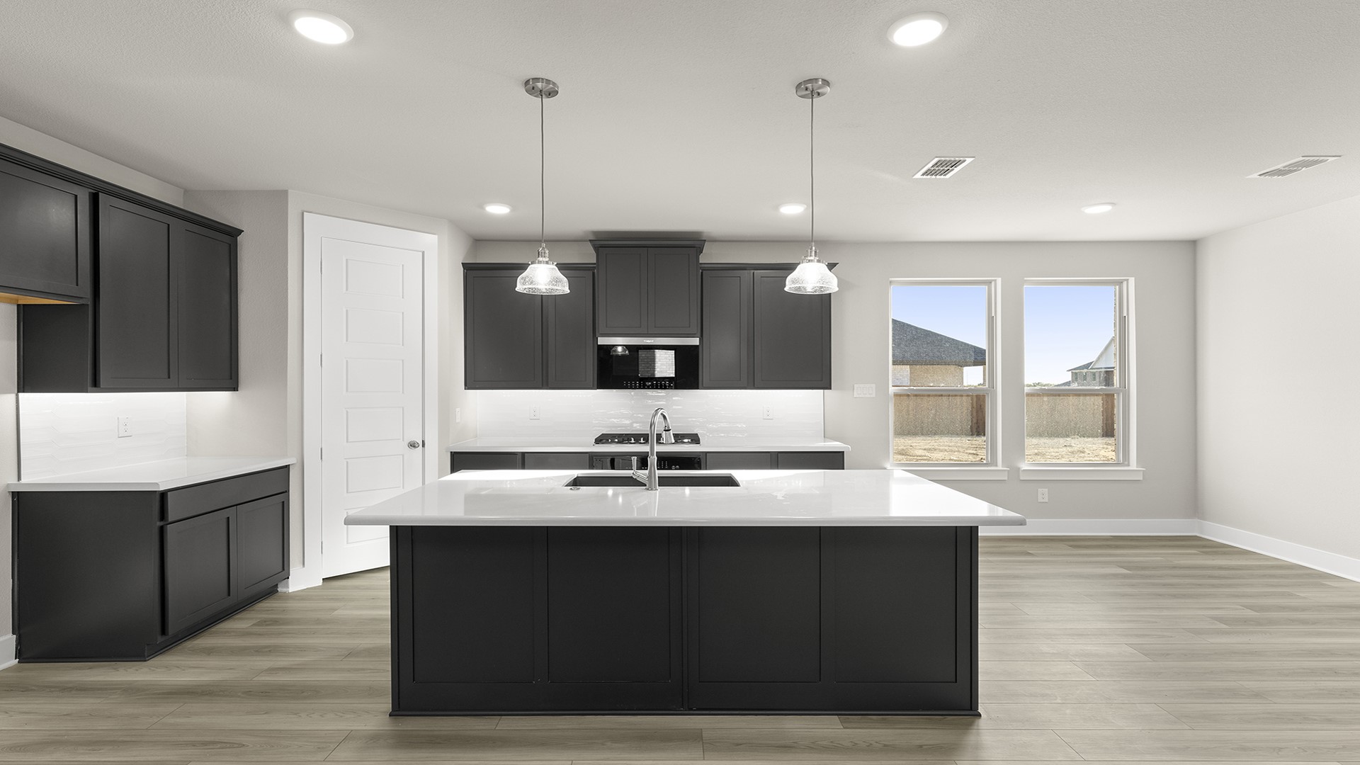 1421 Tipperary Celina TX 75009
