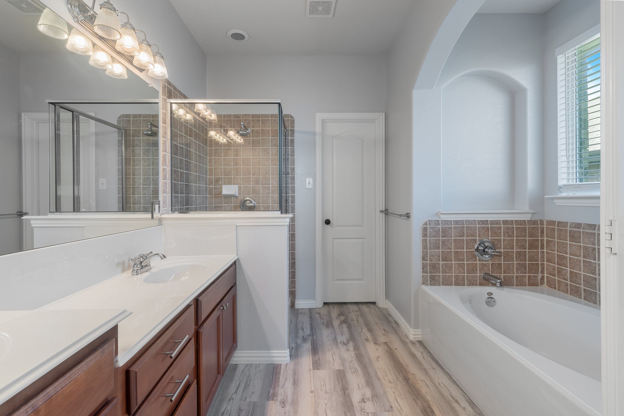5541 Grenada Drive Fort Worth TX 76119