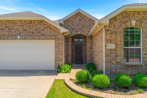 5541 Grenada Drive Fort Worth TX 76119