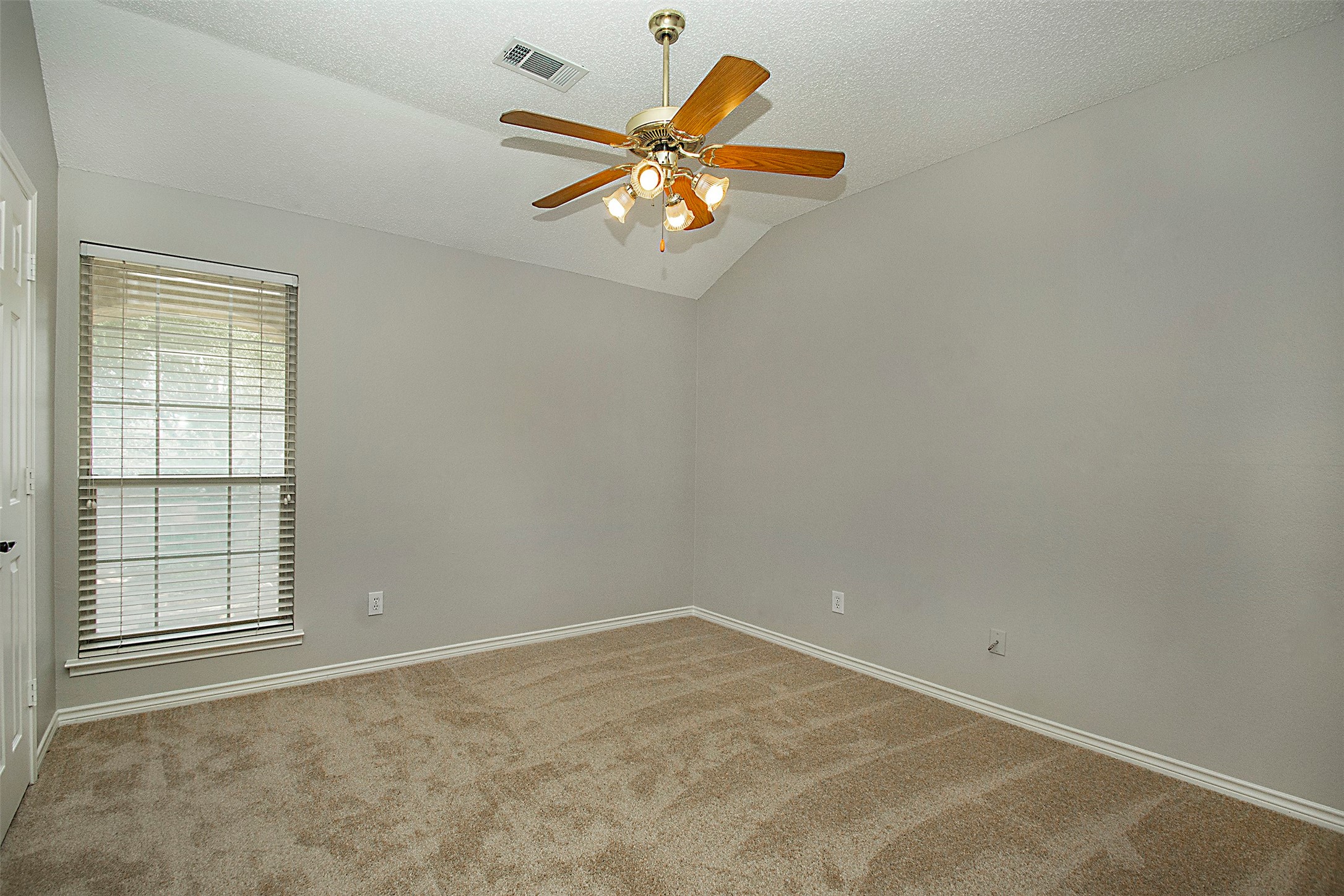 4900 Basil Drive Mckinney TX 75070