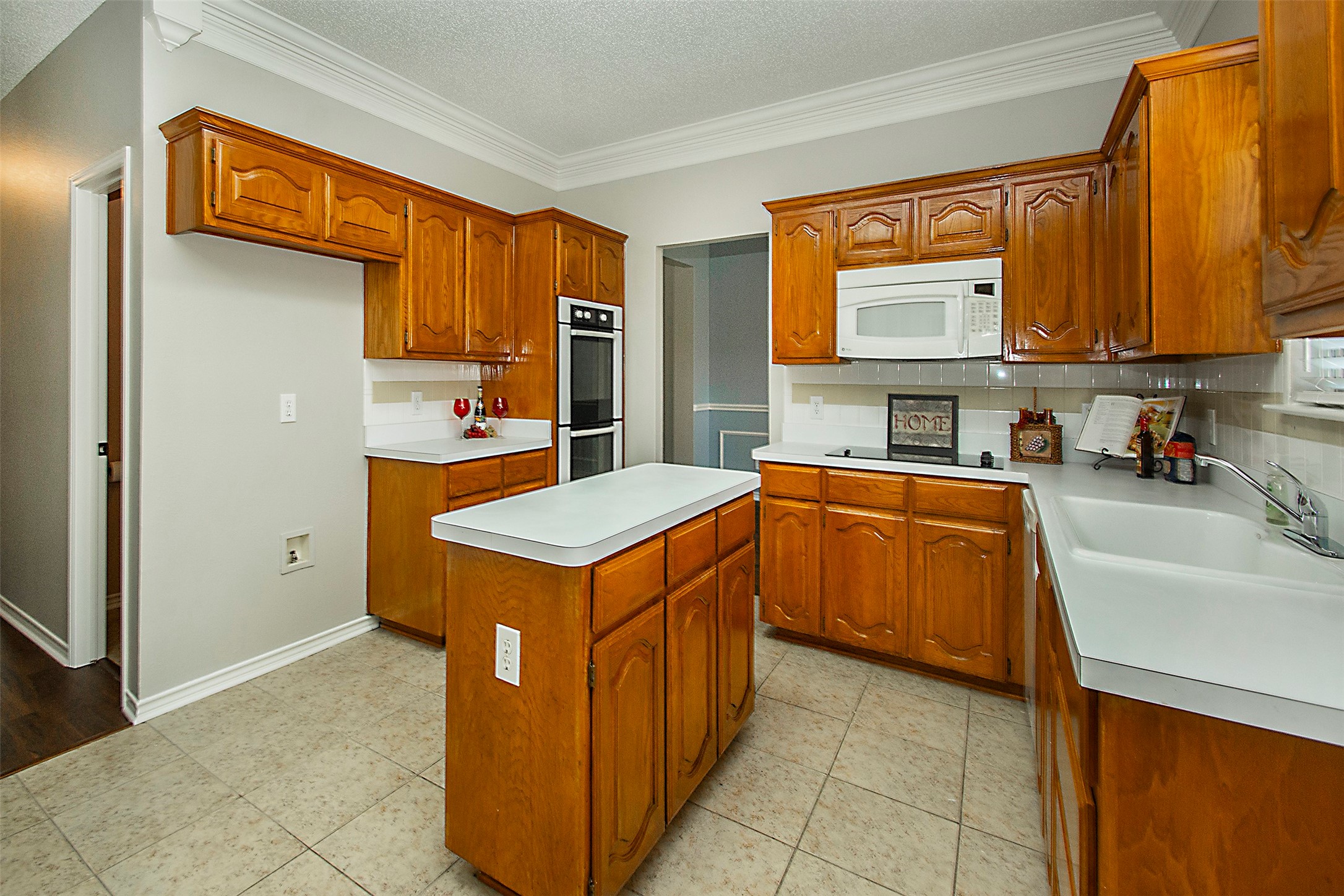 4900 Basil Drive Mckinney TX 75070