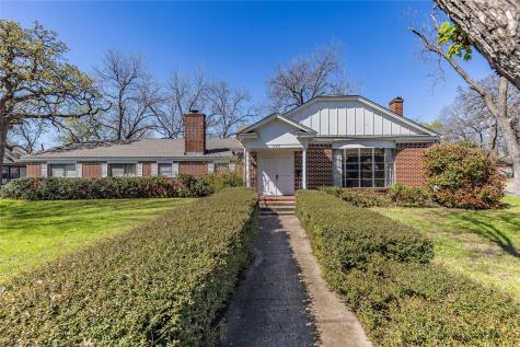 220 N Holly Sherman TX 75092