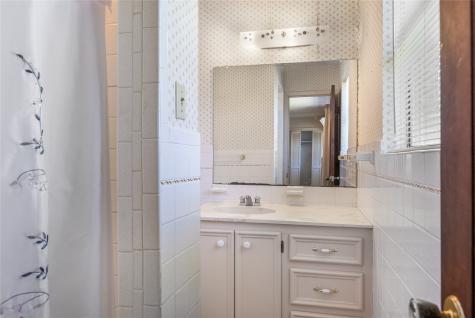 220 N Holly Sherman TX 75092