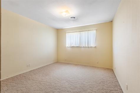 220 N Holly Sherman TX 75092