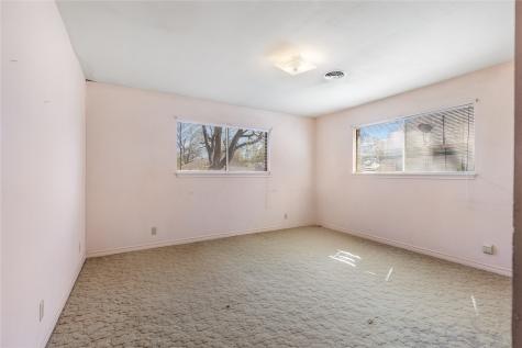 220 N Holly Sherman TX 75092