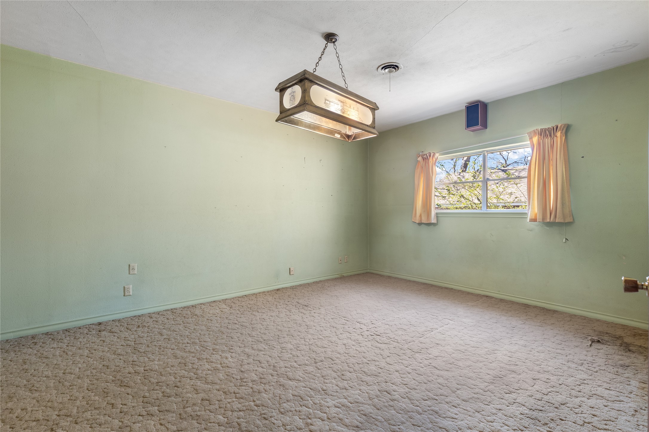 220 N Holly Sherman TX 75092