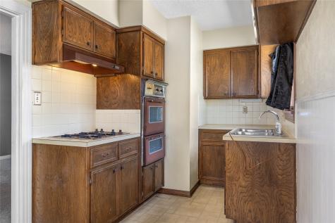 220 N Holly Sherman TX 75092