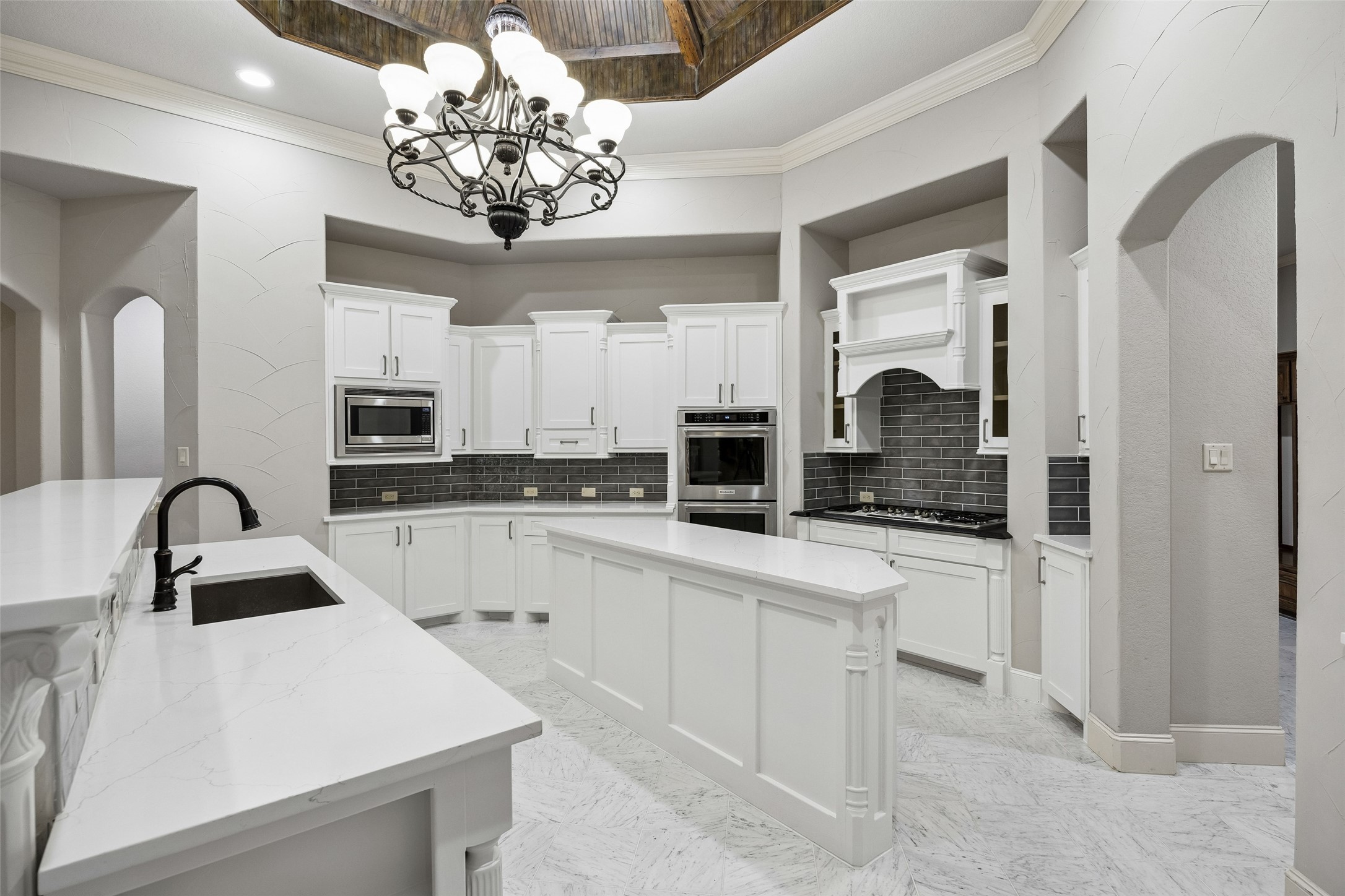 2101 Miracle Point Drive Southlake TX 76092