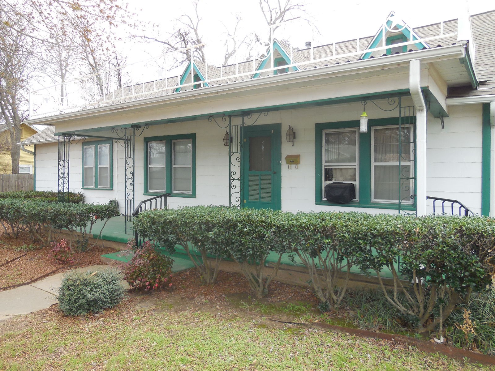 609 W Main Street Ranger TX 76470