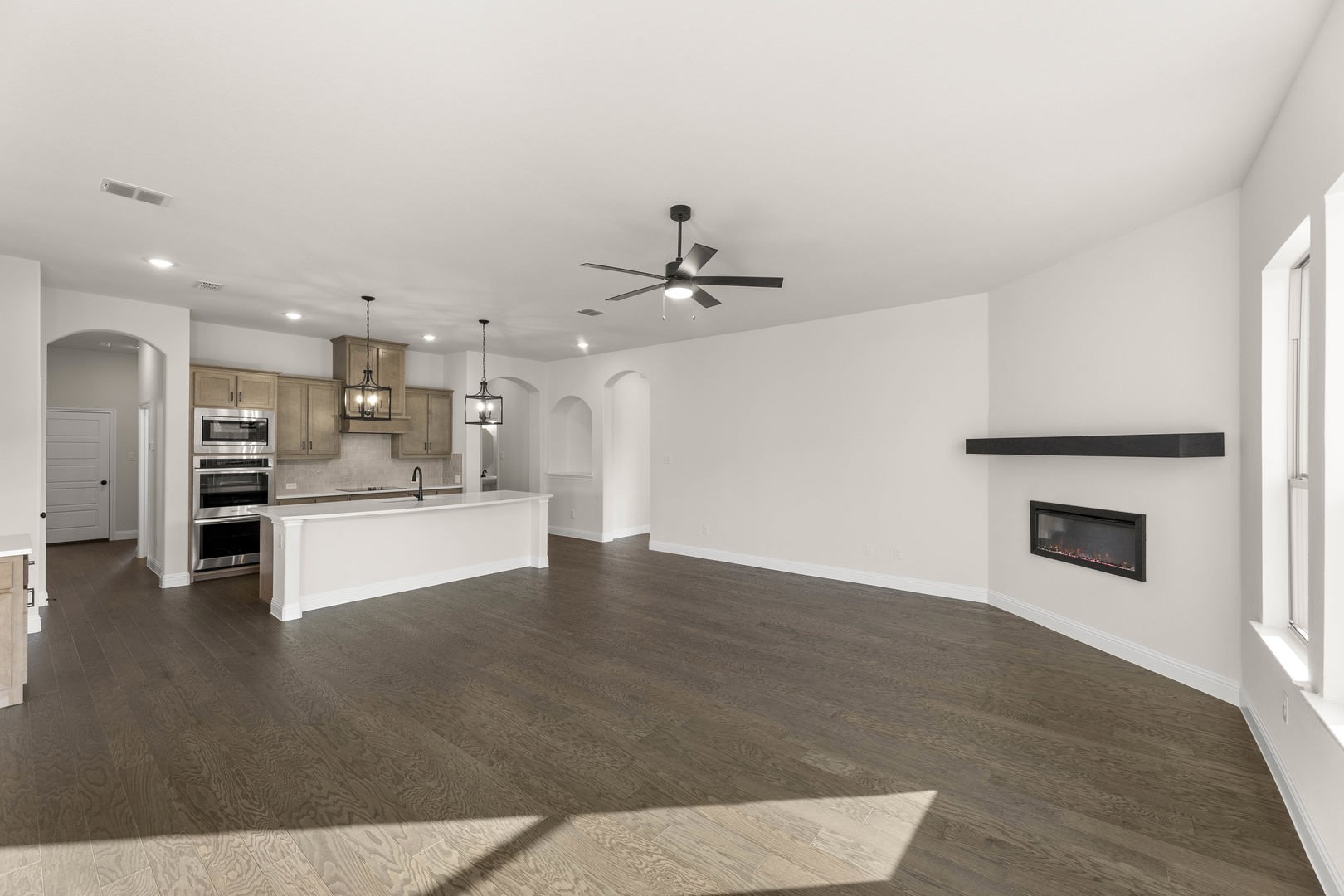 43 Magpie Street Joshua TX 76058