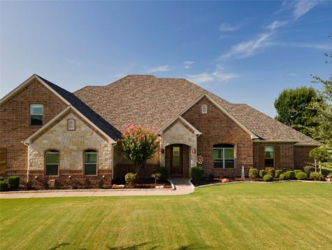 1203 E Scandinavian Court Granbury TX 76048