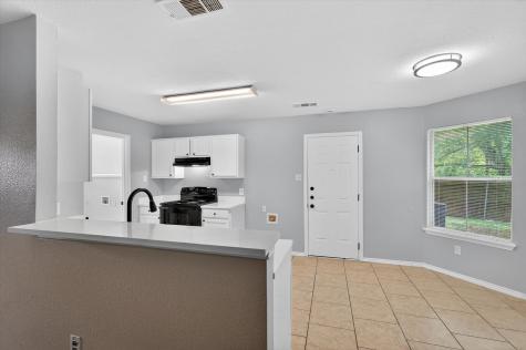 1250 Nancy Lane Lancaster TX 75134