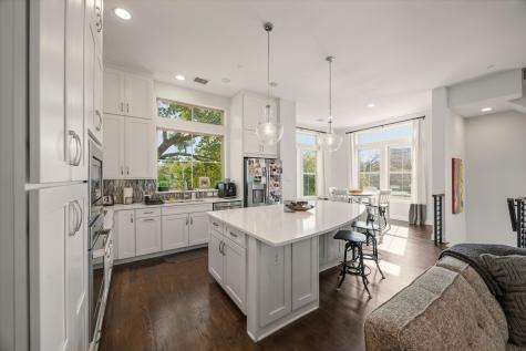 730 Spanish Oaks Place Dallas TX 75204
