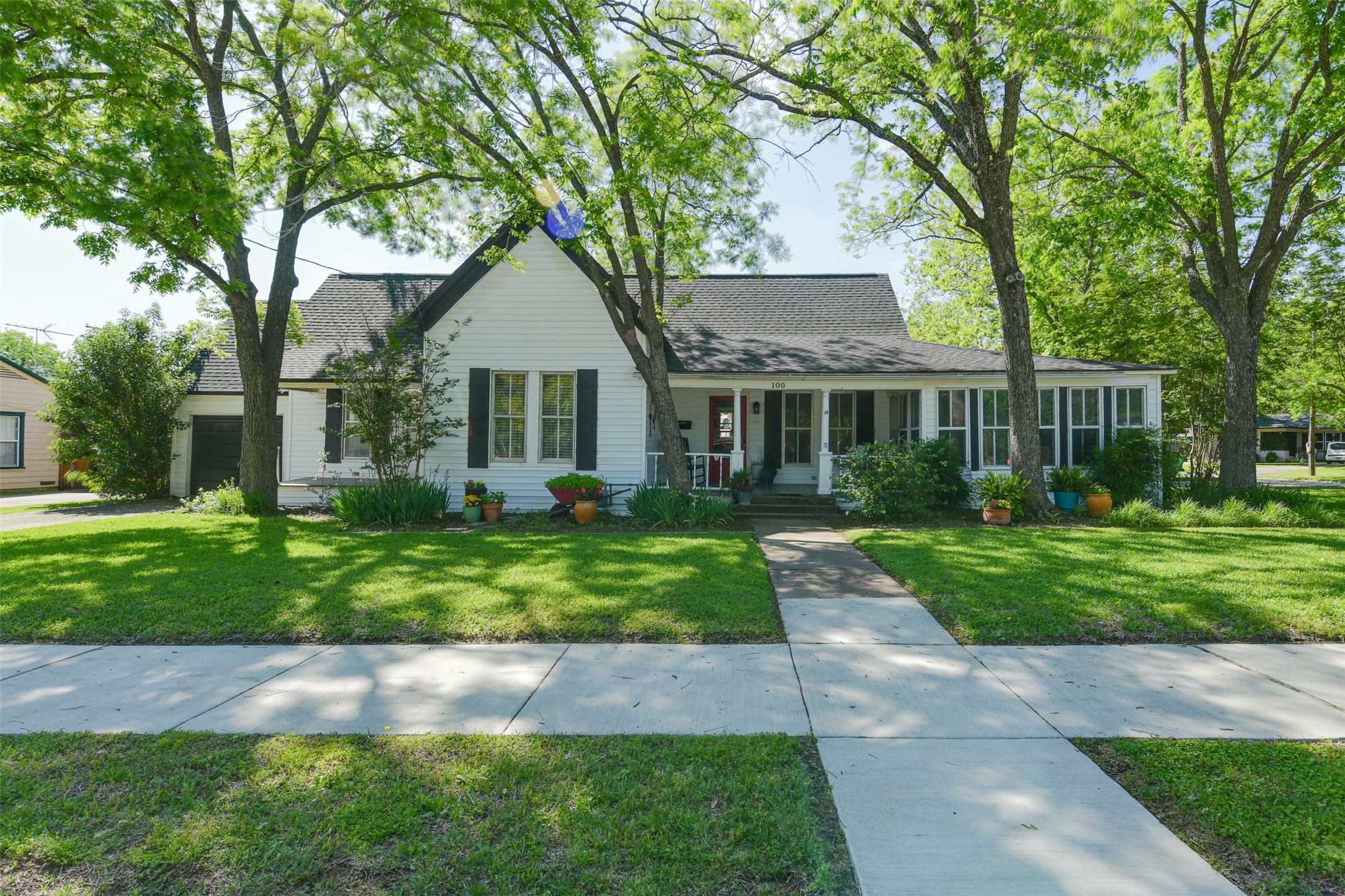 100 Cumberland Road Waxahachie TX 75165