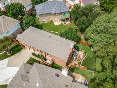 9428 Blue Jay Way Irving TX 75063