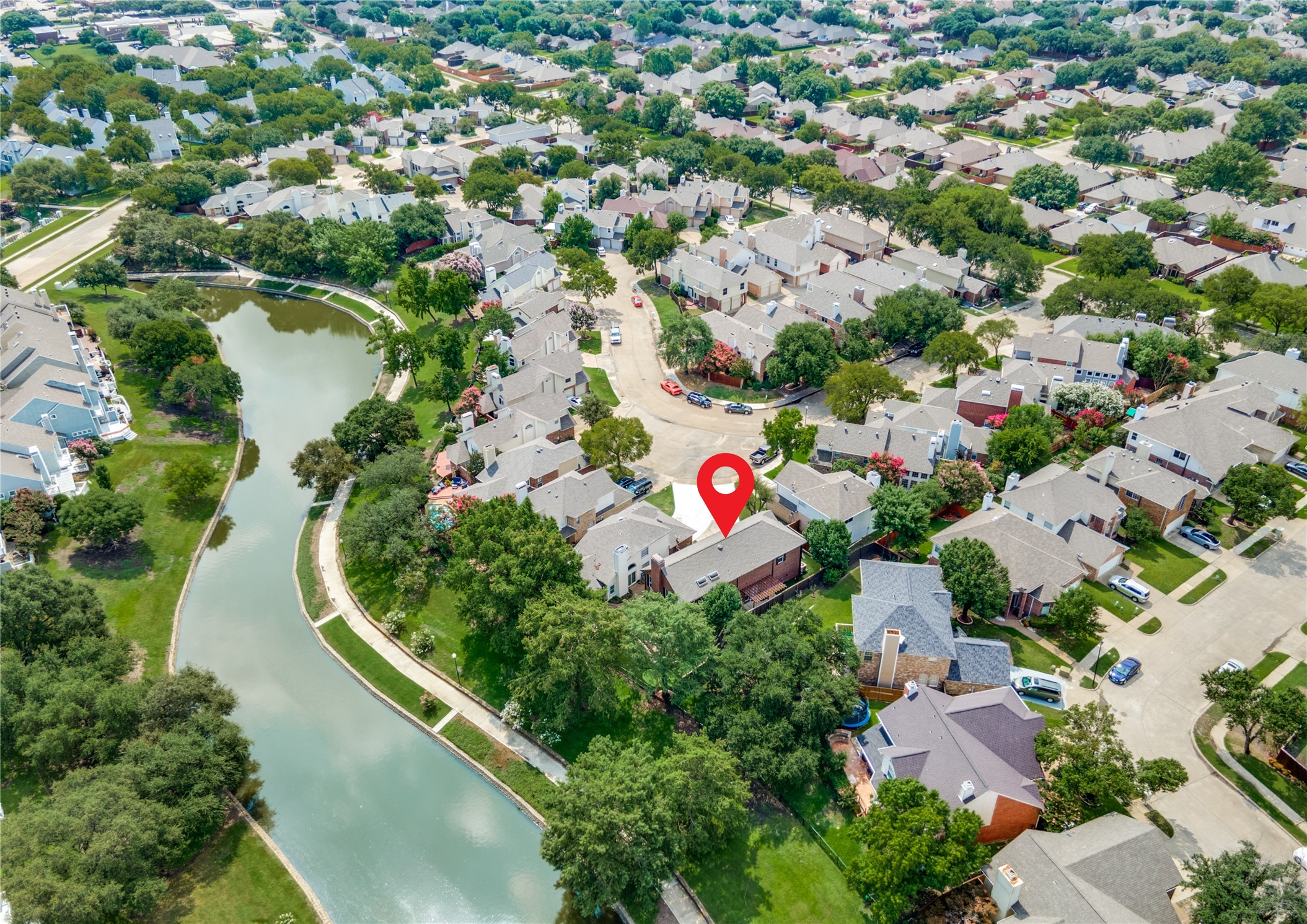 9428 Blue Jay Way Irving TX 75063