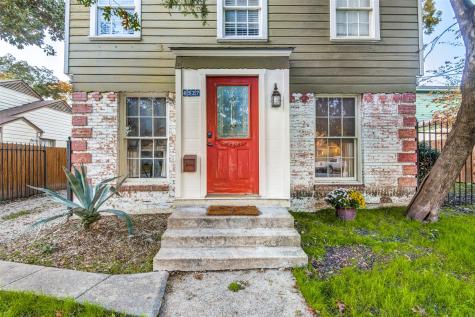 4527 Capitol Avenue Dallas TX 75204