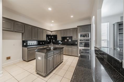 8925 Hunters Glen Trail Fort Worth TX 76120