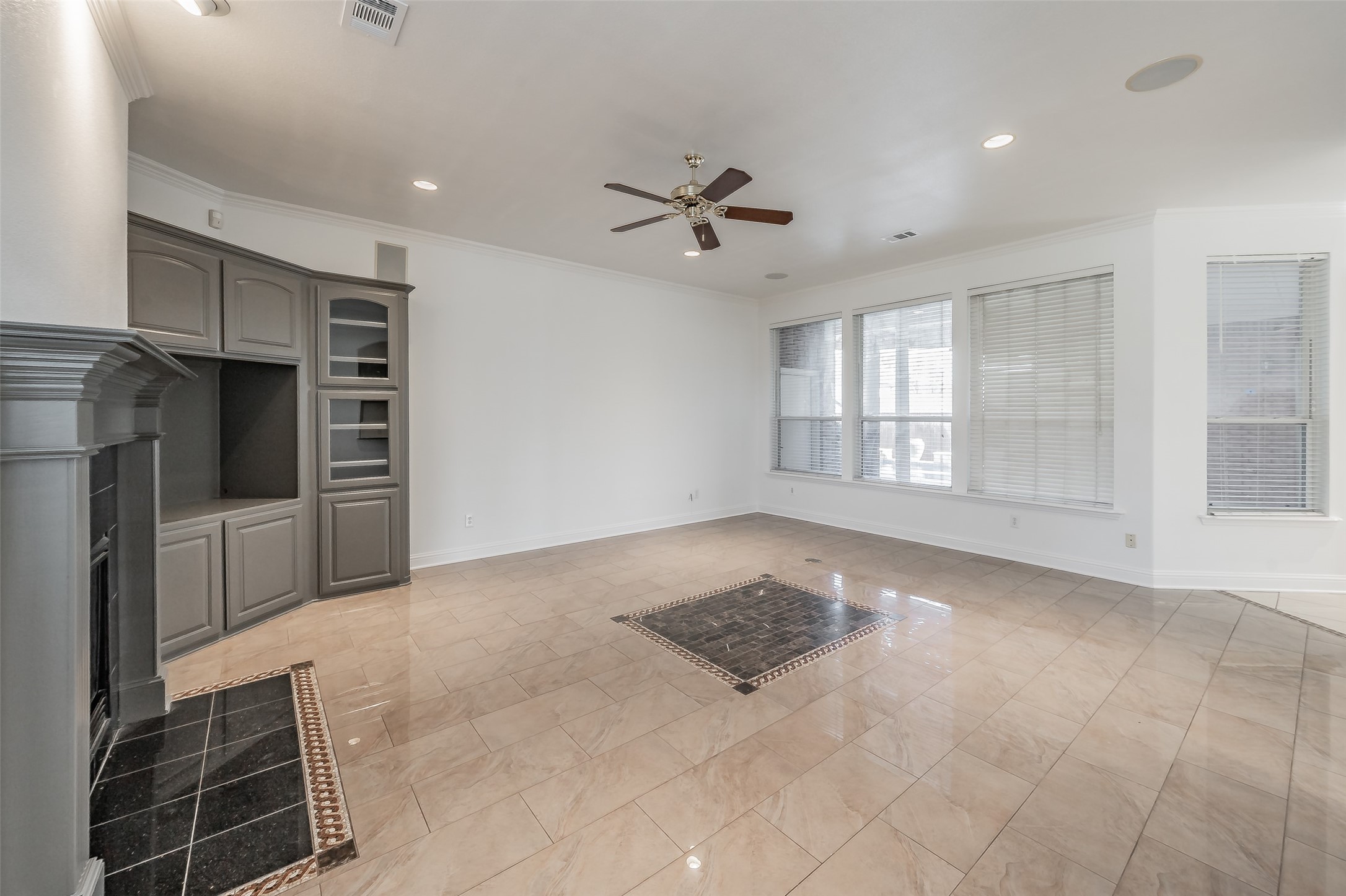 8925 Hunters Glen Trail Fort Worth TX 76120
