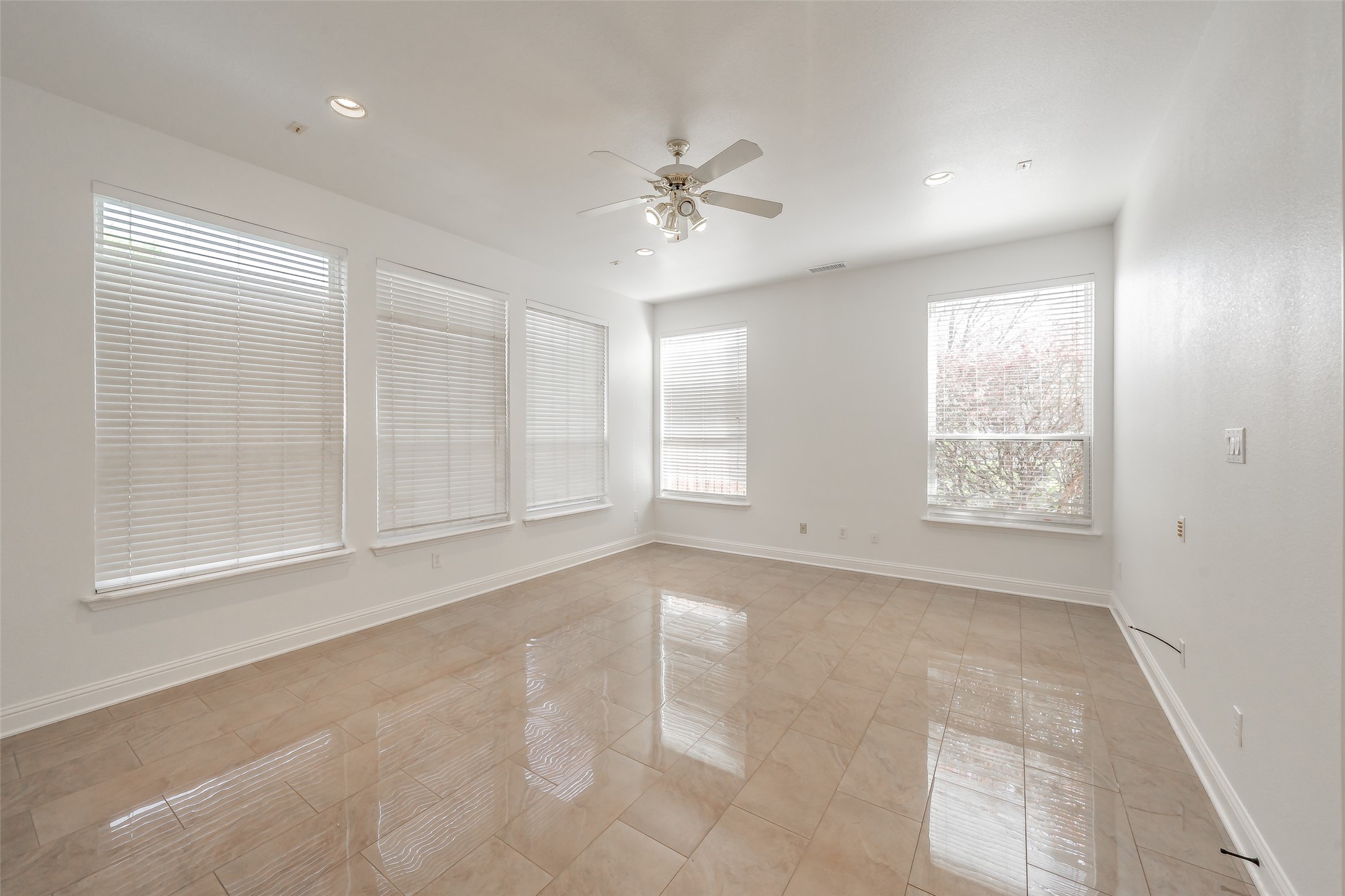 8925 Hunters Glen Trail Fort Worth TX 76120