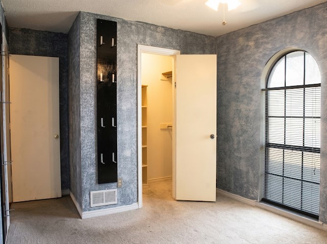 2405 Country Valley Road Garland TX 75041