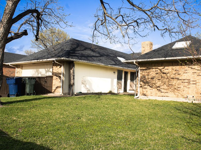 2405 Country Valley Road Garland TX 75041