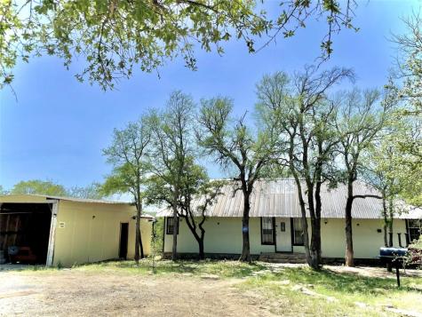 7214 Clifden Drive Brownwood TX 76801
