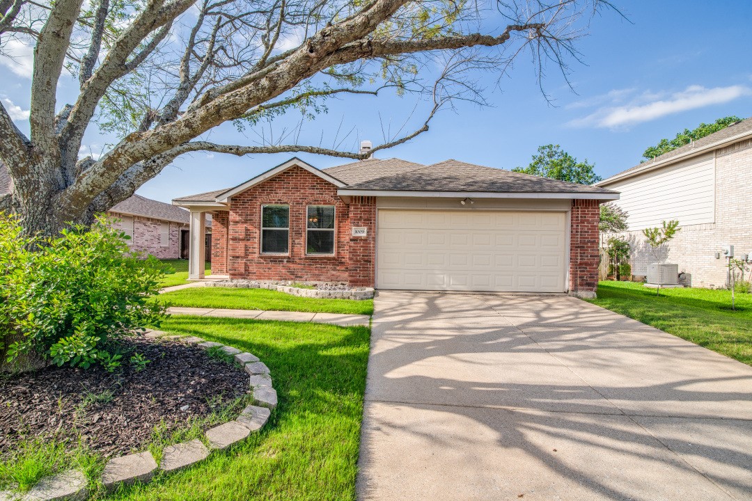 1009 Lowndes Lane Wylie TX 75098