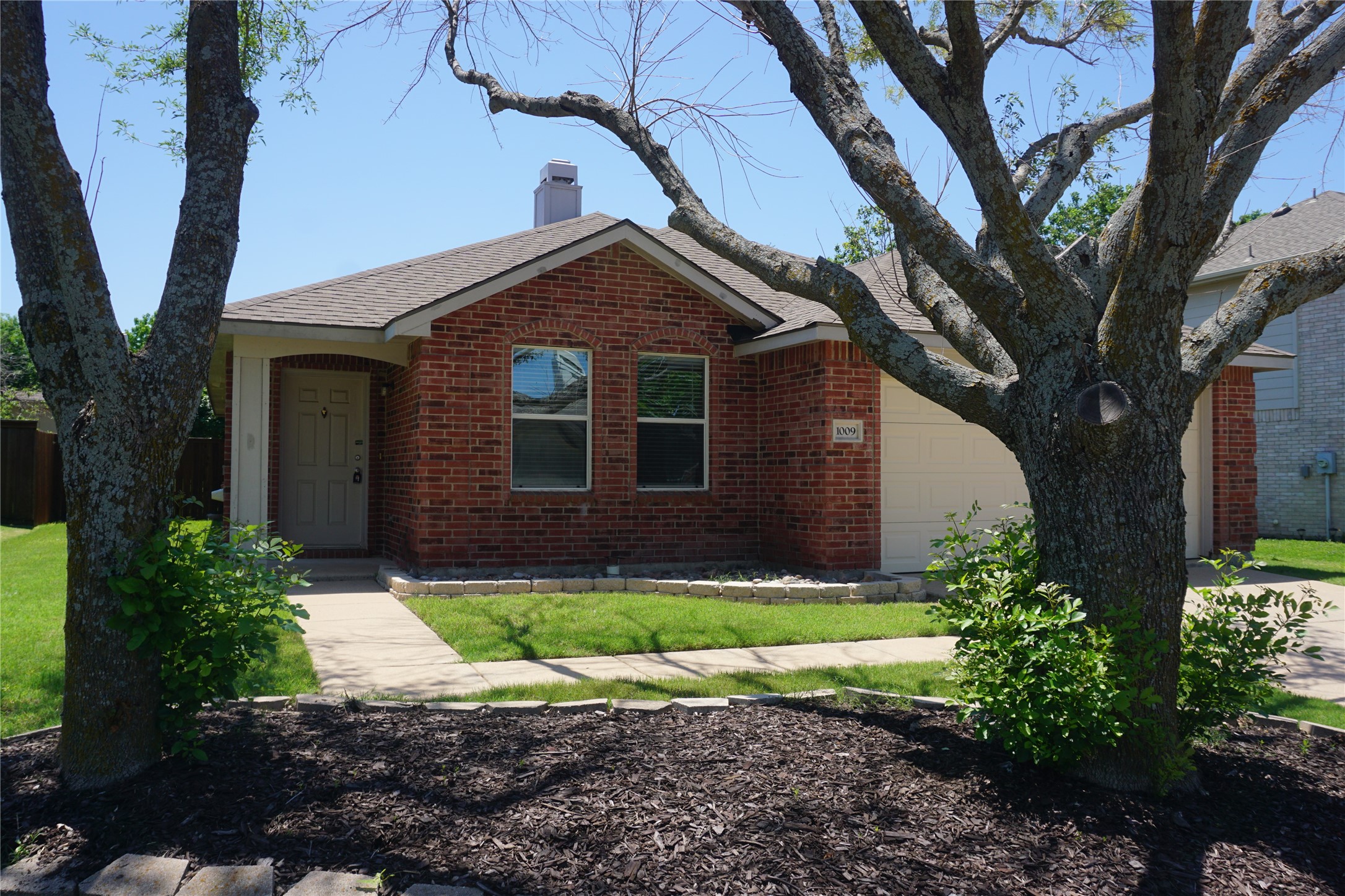 1009 Lowndes Lane Wylie TX 75098