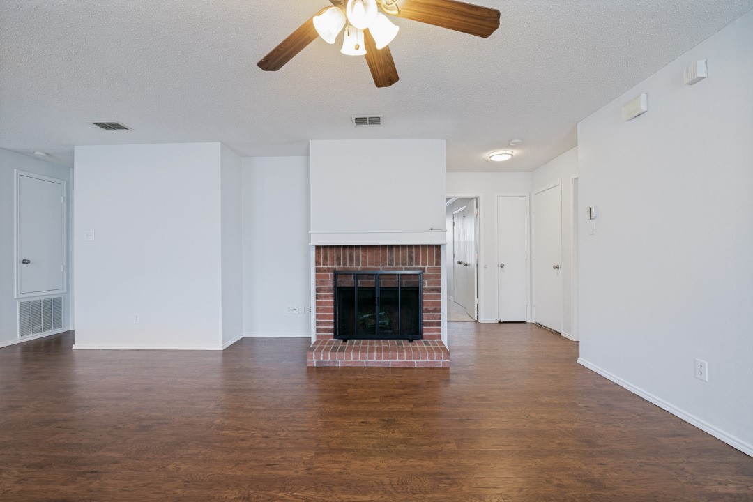 1009 Lowndes Lane Wylie TX 75098