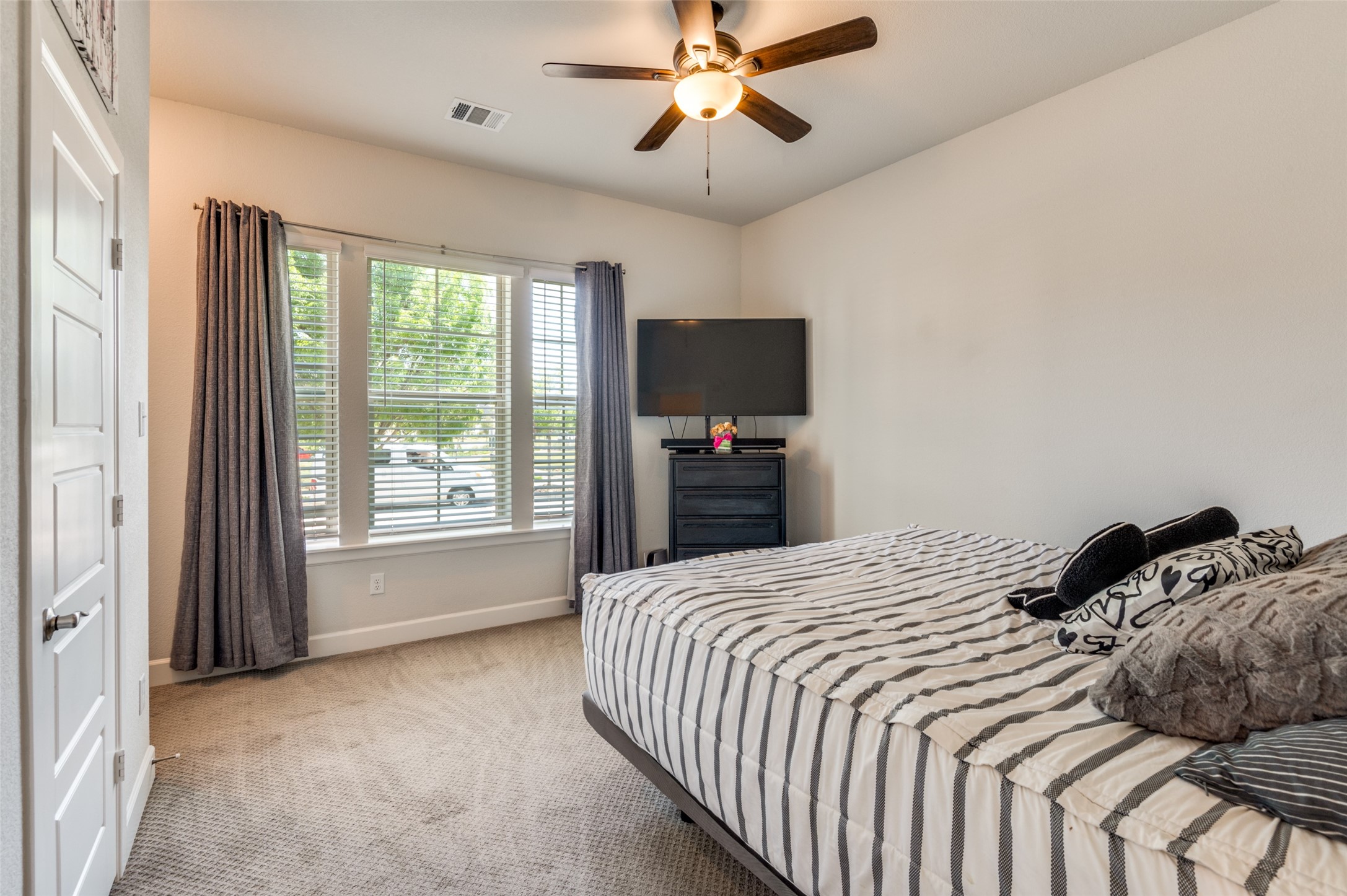 4724 Raspberry Spar Court Arlington TX 76005