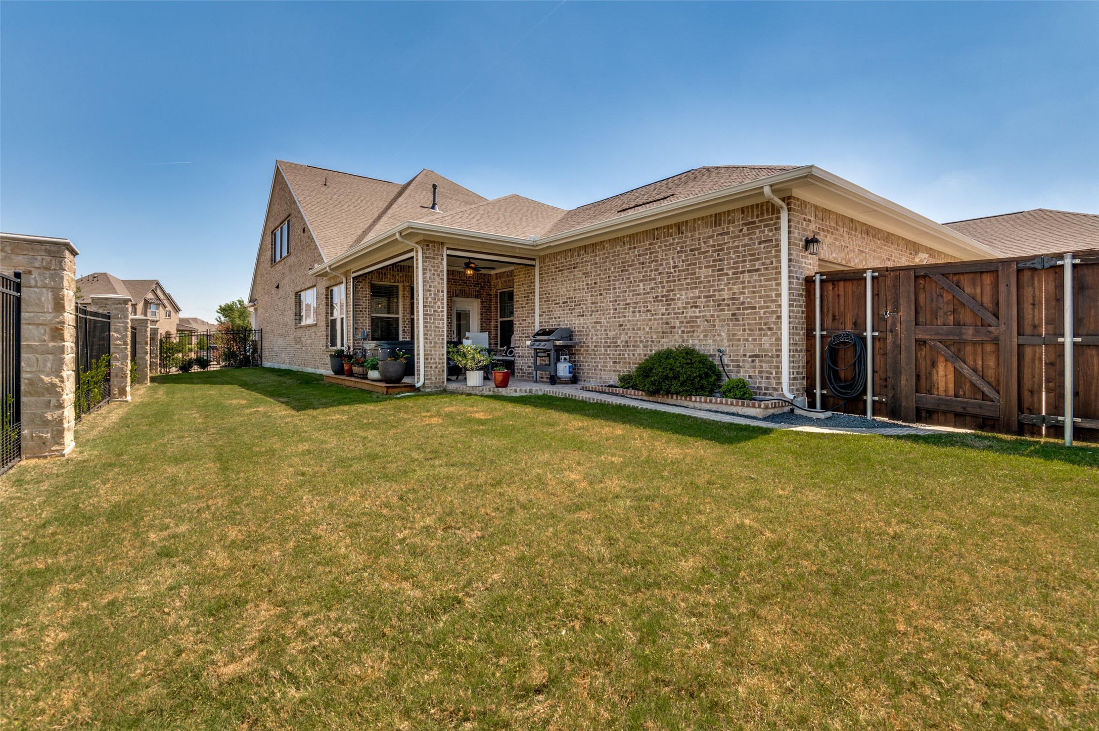 4724 Raspberry Spar Court Arlington TX 76005