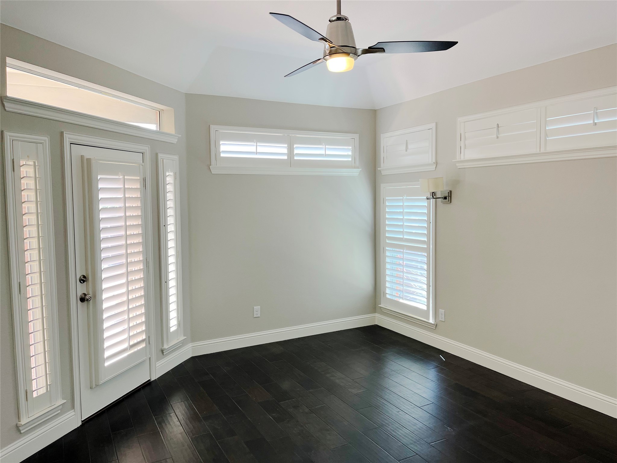 5908 Sandhill Circle The Colony TX 75056