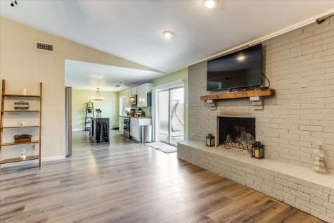 2102 Hill Top Circle Weatherford TX 76085