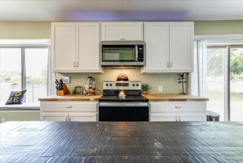 2102 Hill Top Circle Weatherford TX 76085