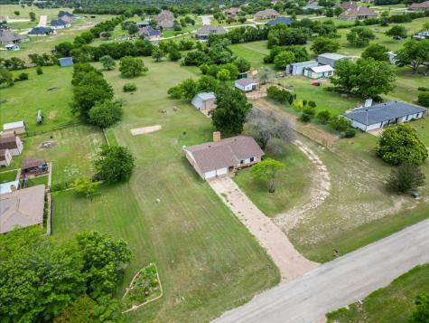 2102 Hill Top Circle Weatherford TX 76085