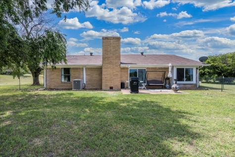 2102 Hill Top Circle Weatherford TX 76085