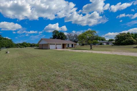 2102 Hill Top Circle Weatherford TX 76085
