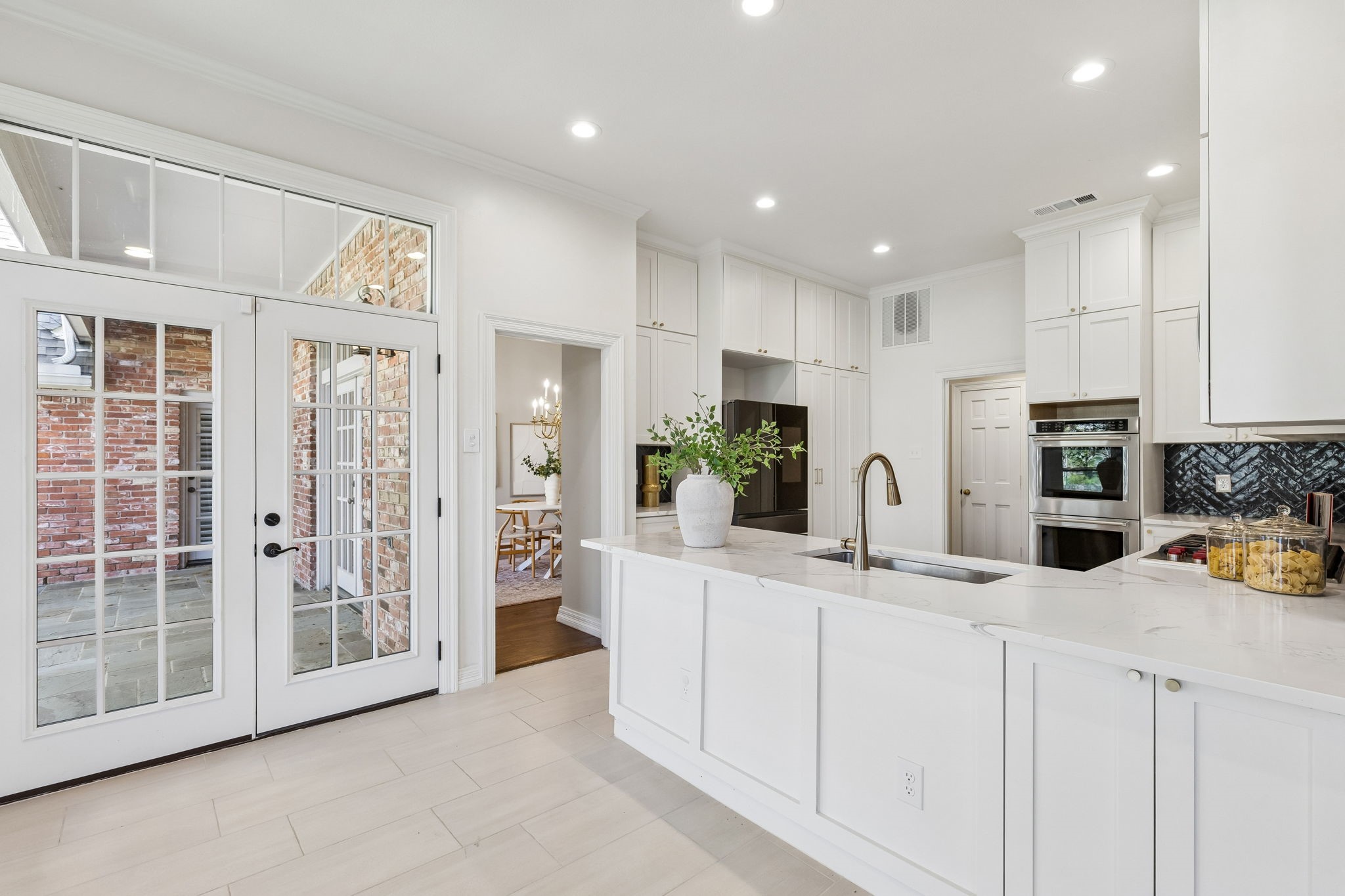 7207 Abrams Place Court Dallas TX 75231