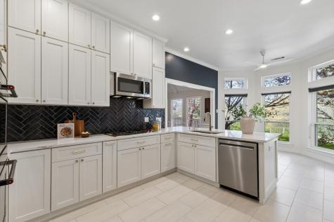 7207 Abrams Place Court Dallas TX 75231