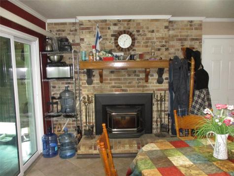 550 Rs County Road 3425 Emory TX 75440