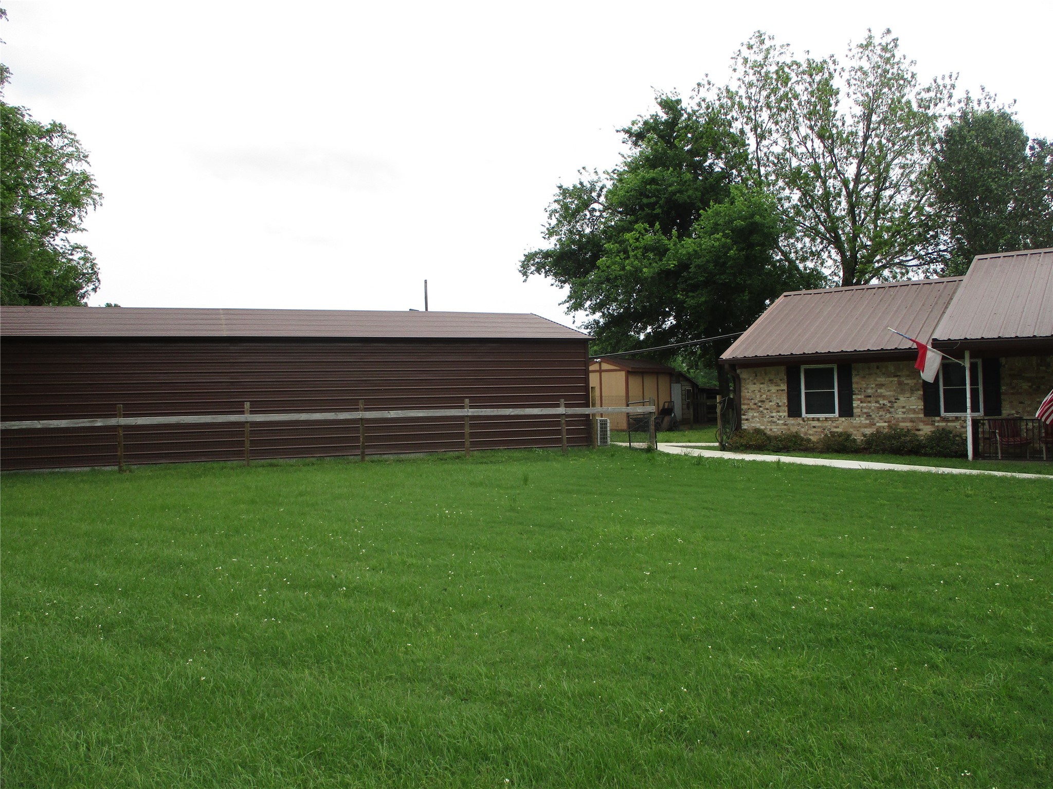 550 Rs County Road 3425 Emory TX 75440