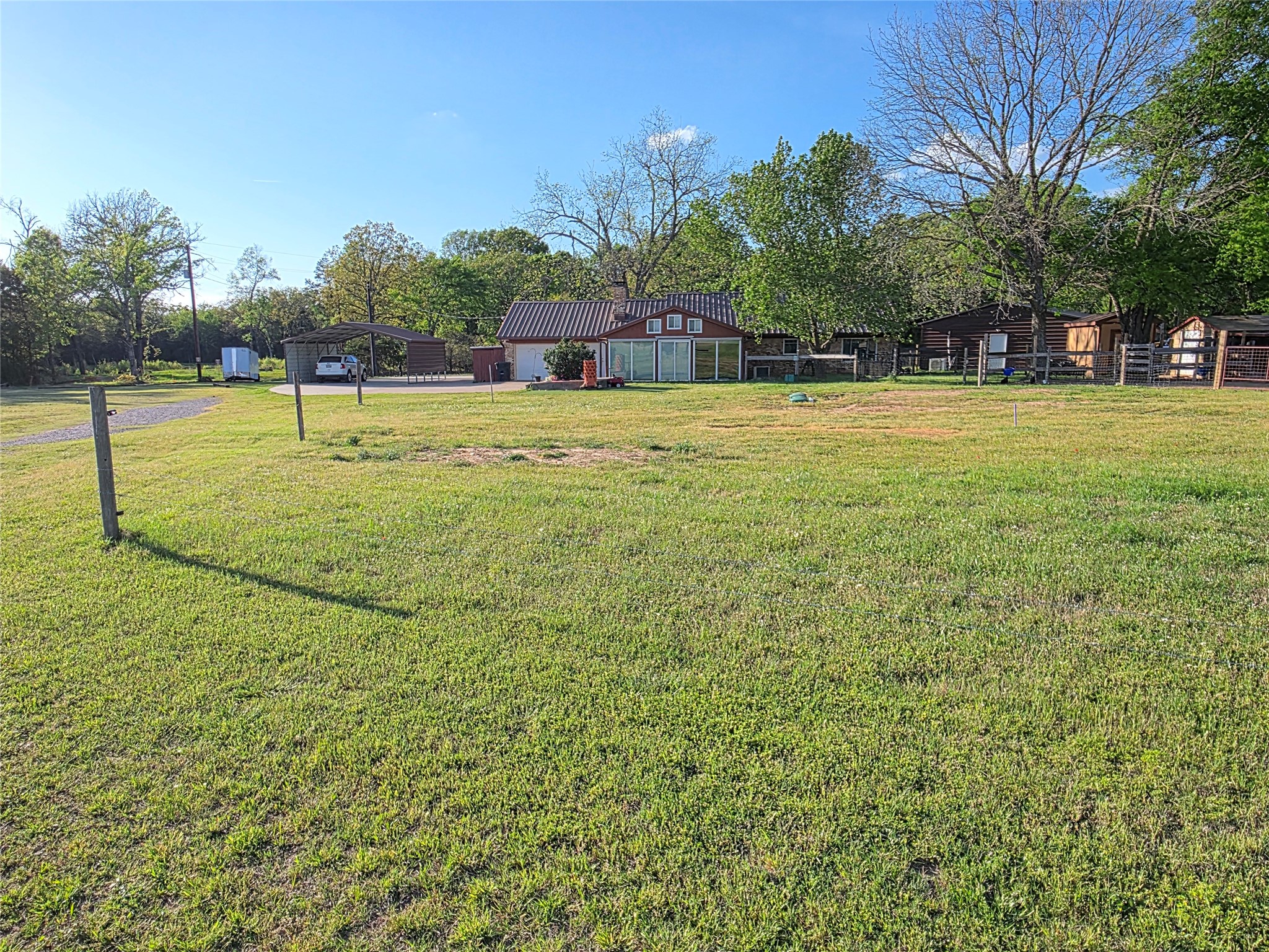 550 Rs County Road 3425 Emory TX 75440