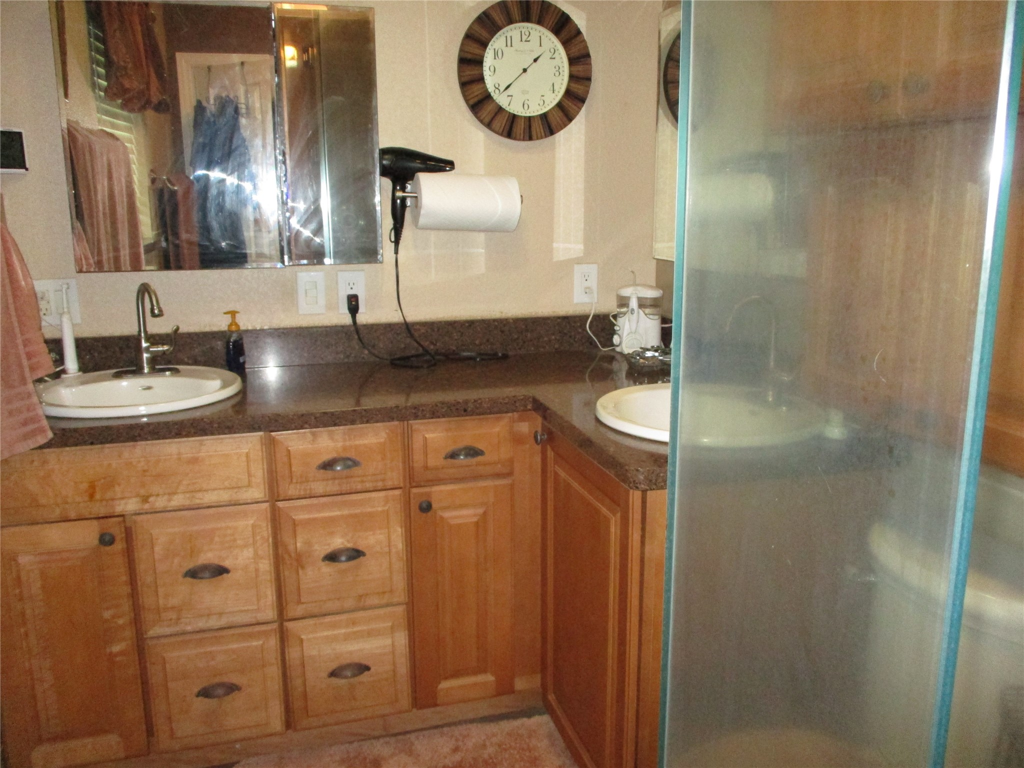 550 Rs County Road 3425 Emory TX 75440