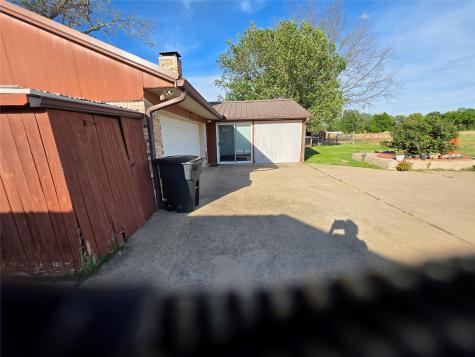 550 Rs County Road 3425 Emory TX 75440