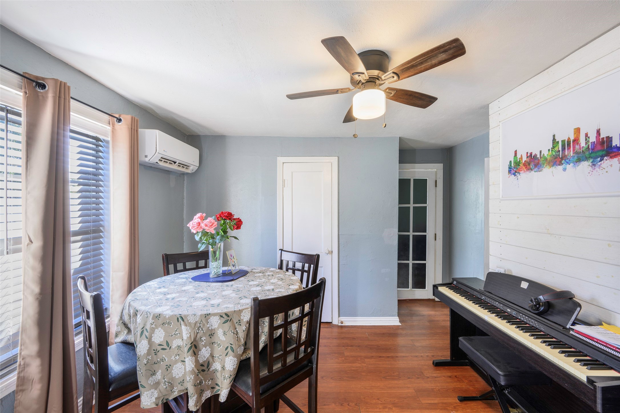 8402 Melrose Street W White Settlement TX 76108