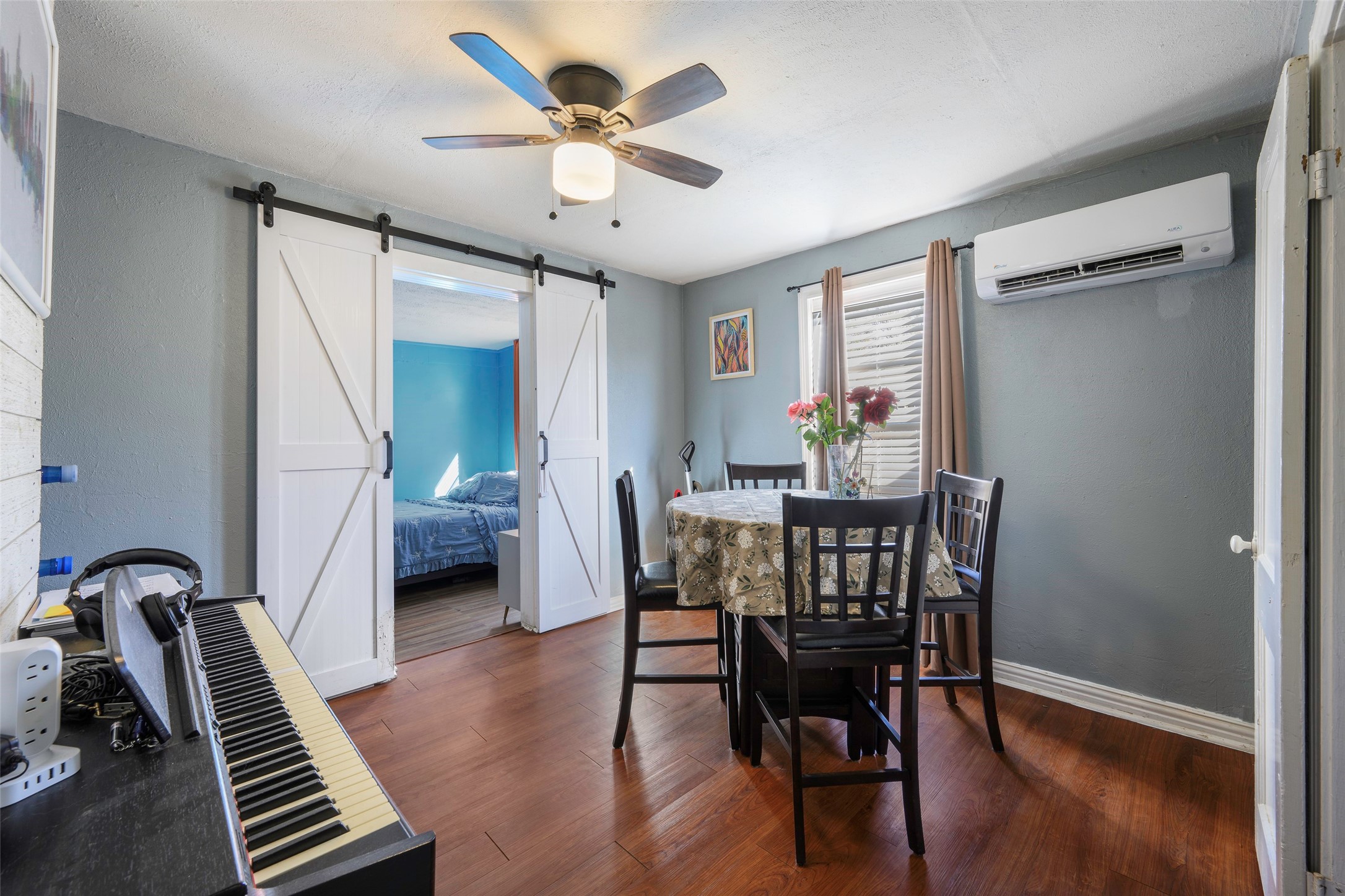 8402 Melrose Street W White Settlement TX 76108