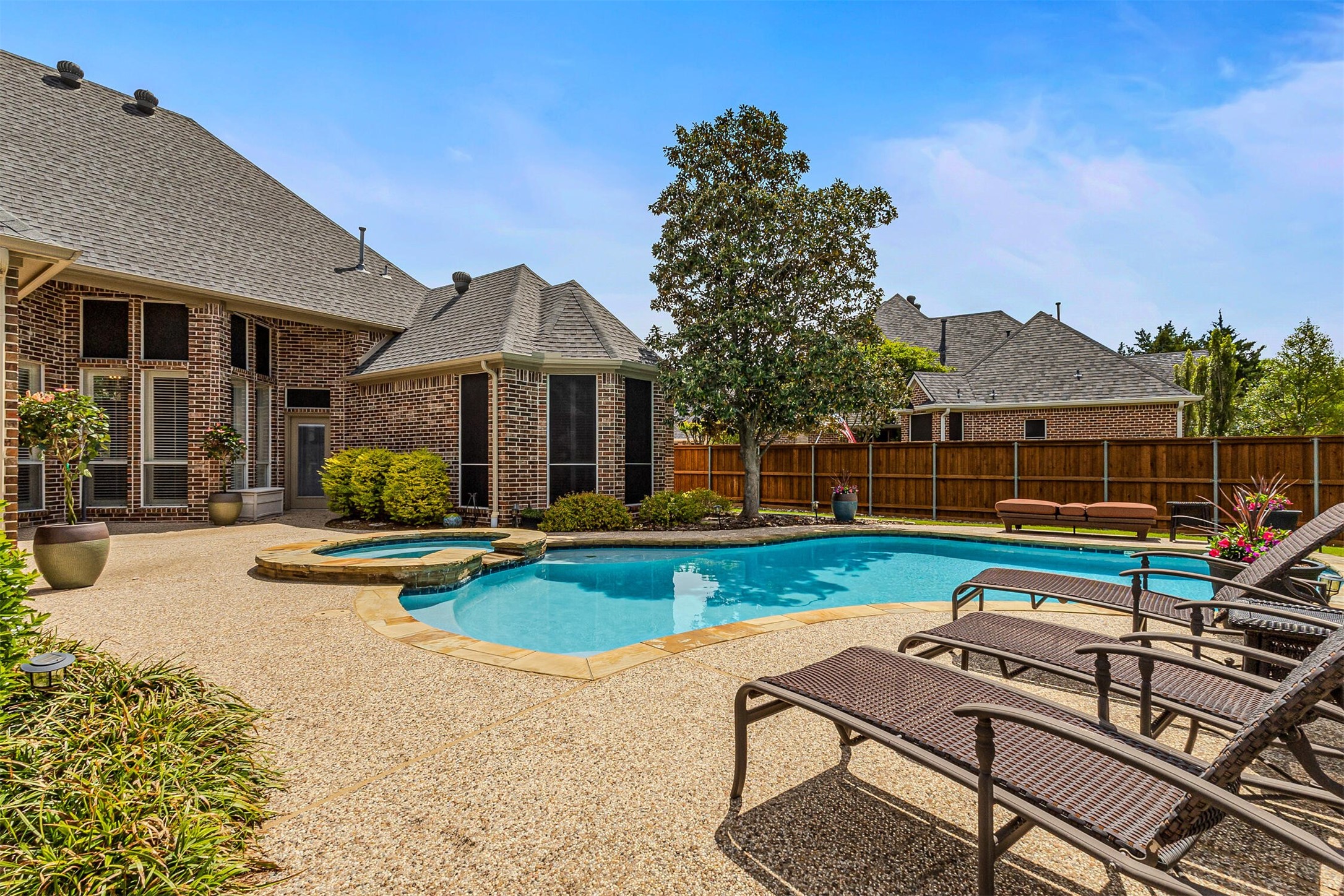 2221 Kings Pass Heath TX 75032